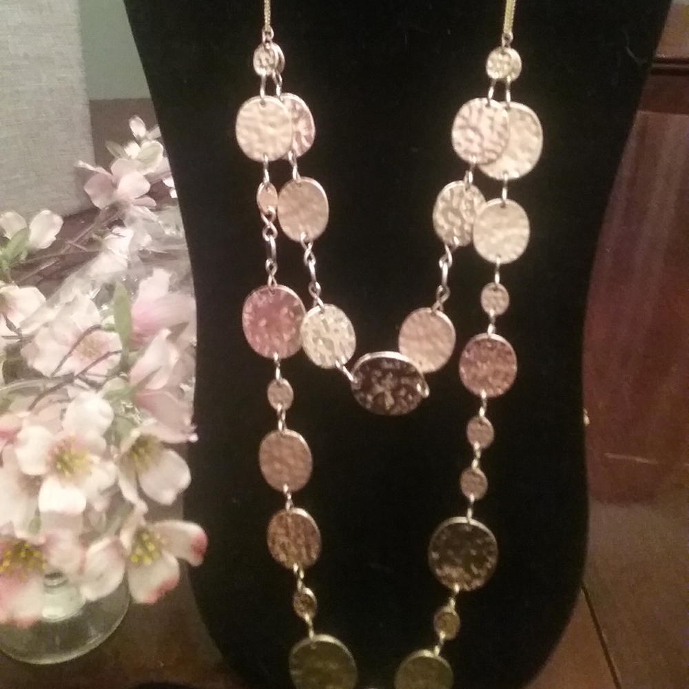 Necklace - Picture 2 of 2